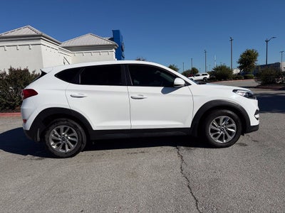 2017 Hyundai TUCSON SE - CLEAN CARFAX / ONE OWNER
