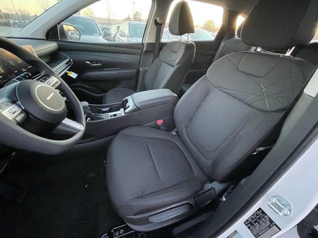 2025 Hyundai TUCSON SE FWD