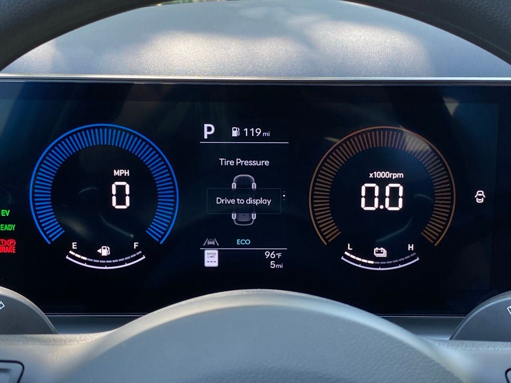 2026 Hyundai TUCSON HYBRID Blue SE