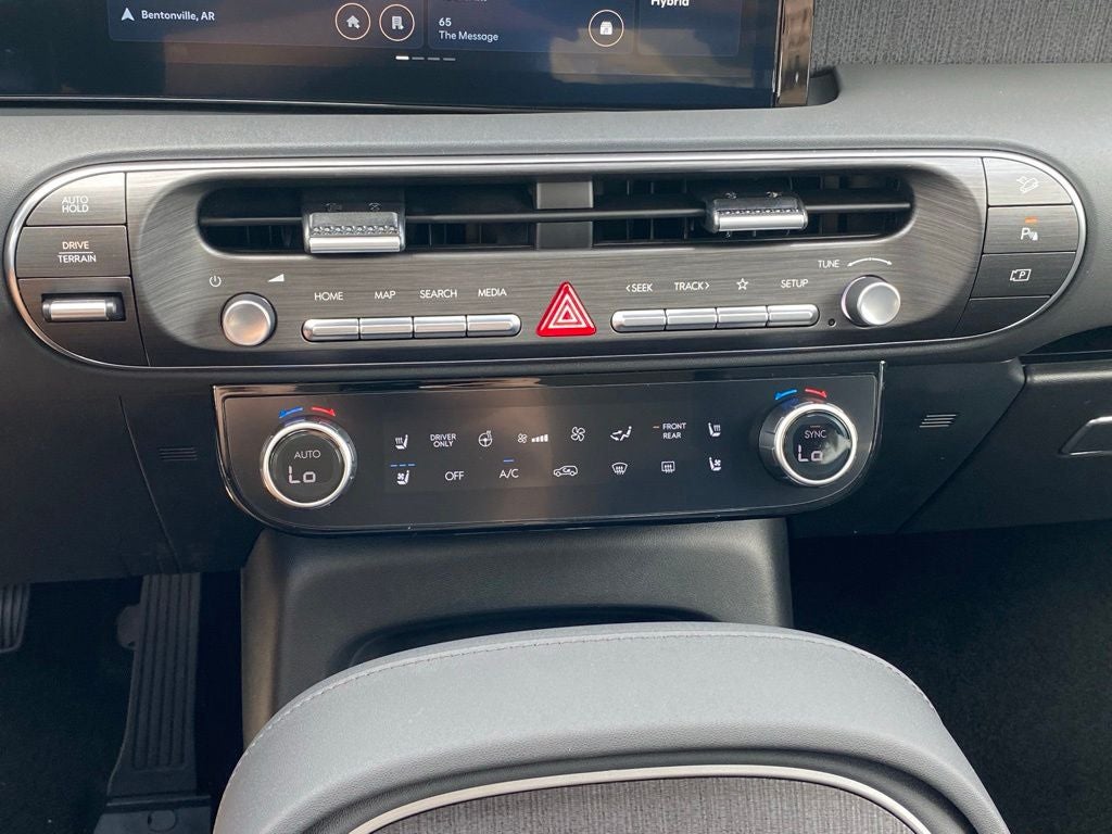 2026 Hyundai PALISADE HYBRID SEL Premium 8 Passenger