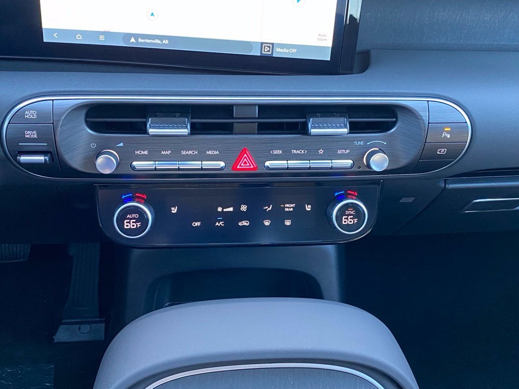 2027 Hyundai PALISADE SEL 7 Passenger