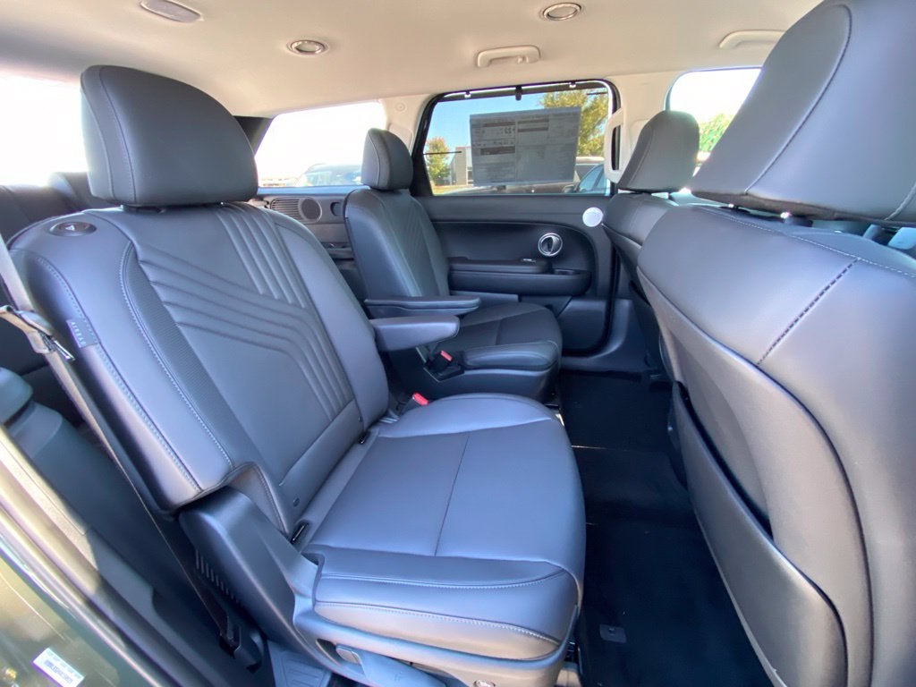 2027 Hyundai PALISADE SEL 7 Passenger