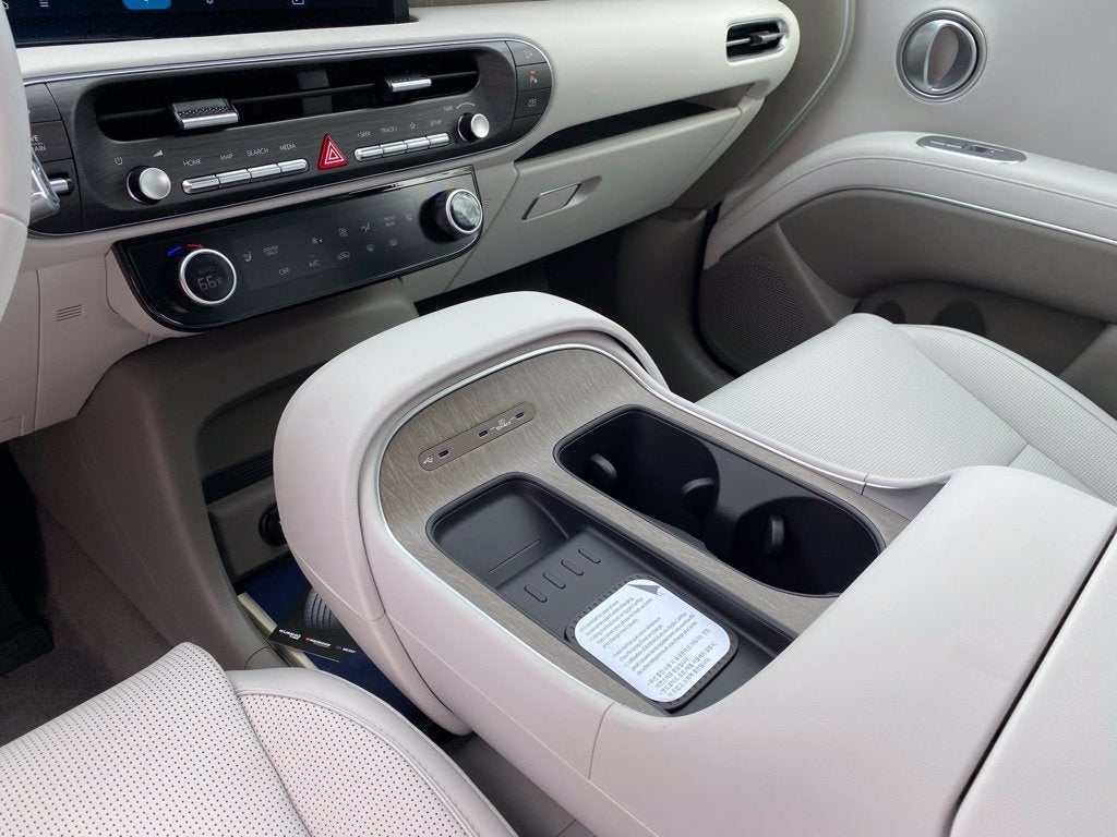 2027 Hyundai PALISADE HYBRID SEL 8 Passenger