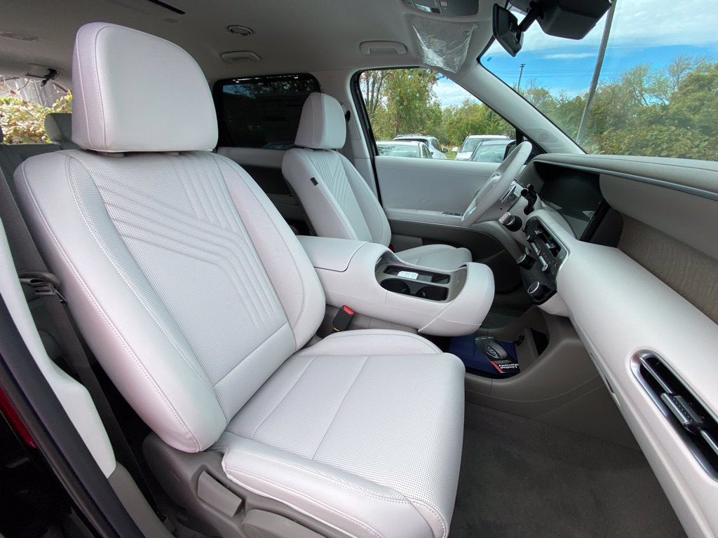 2027 Hyundai PALISADE HYBRID SEL 8 Passenger