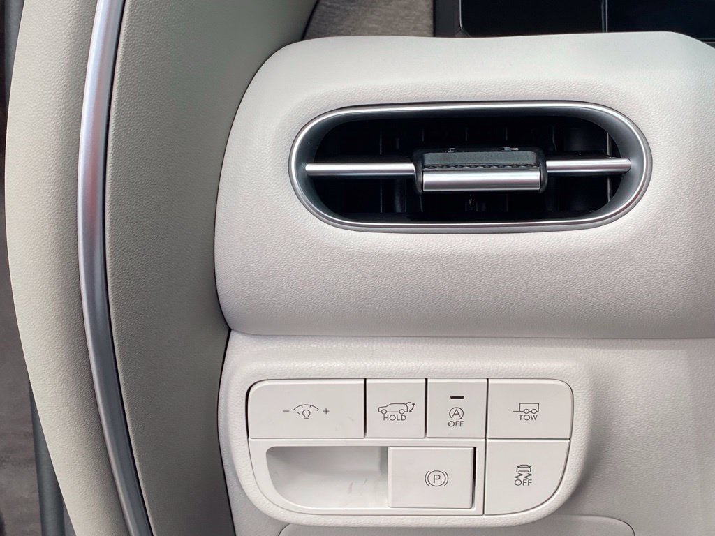 2027 Hyundai PALISADE SEL Premium 7 Passenger