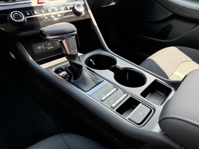 2025 Hyundai SONATA SE