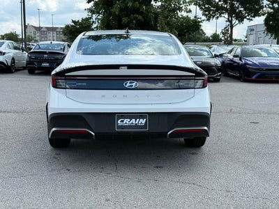 2025 Hyundai SONATA SE