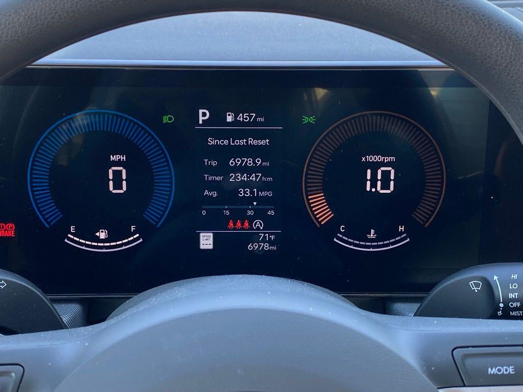 2025 Hyundai SONATA SE