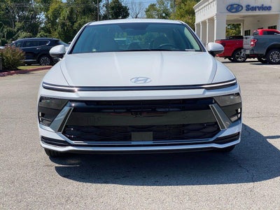 2025 Hyundai SONATA SE
