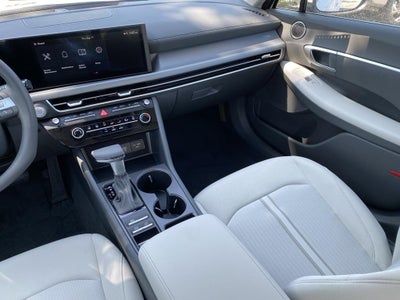 2025 Hyundai SONATA SE