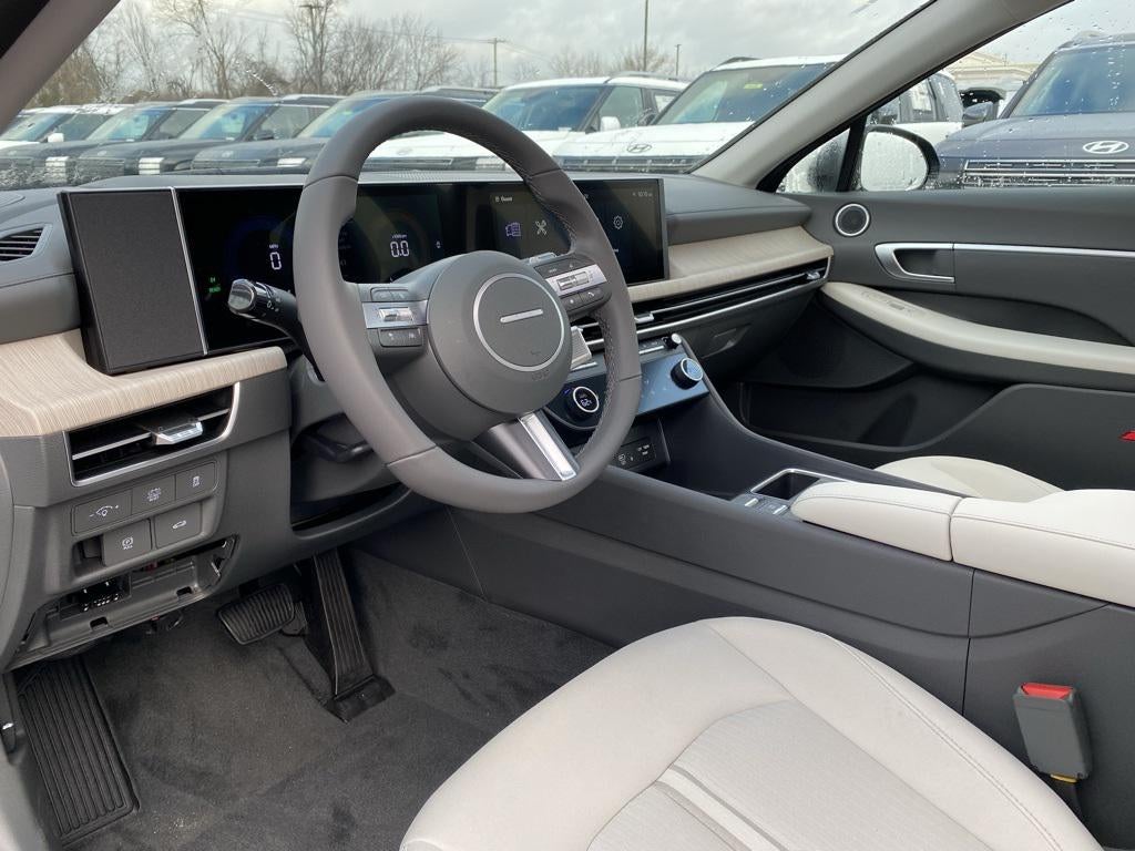 2026 Hyundai SONATA HYBRID SEL