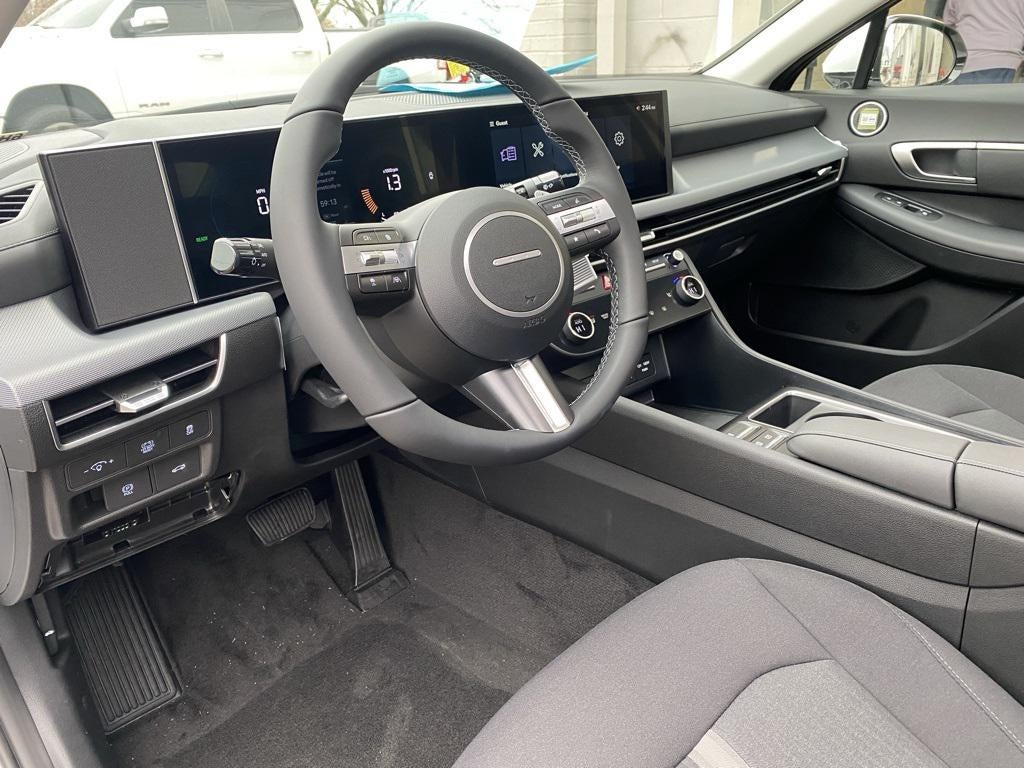 2026 Hyundai SONATA HYBRID SEL