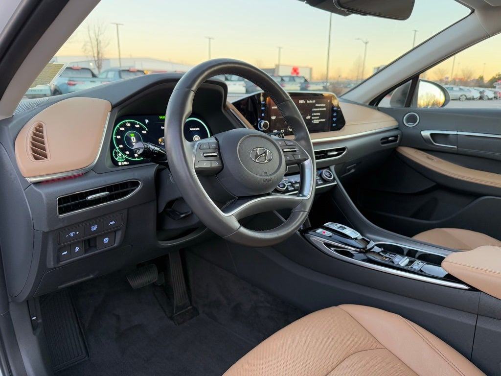 2023 Hyundai SONATA HYBRID Limited