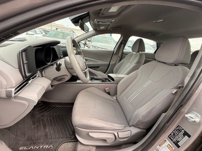 2023 Hyundai ELANTRA SEL Fluid Metal