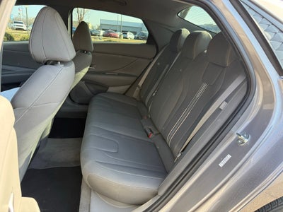 2024 Hyundai ELANTRA SEL ONE OWNER CAR FAX