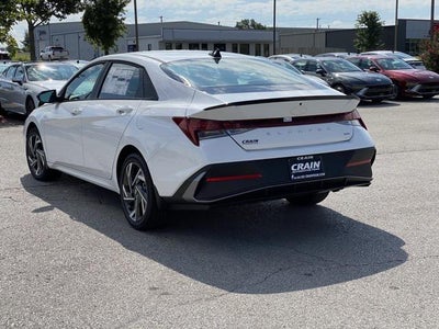 2025 Hyundai ELANTRA HYBRID SEL Sport