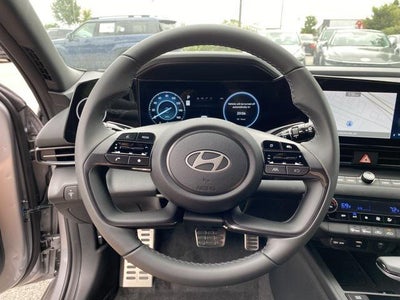 2025 Hyundai ELANTRA HYBRID SEL Sport