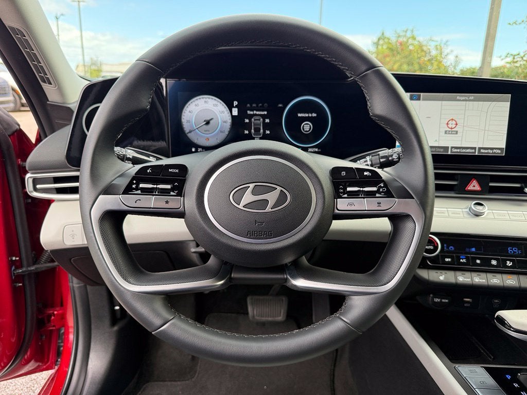 2026 Hyundai ELANTRA Limited - HYUNDAI CPO / CLEAN CARFAX / ONE OWNER