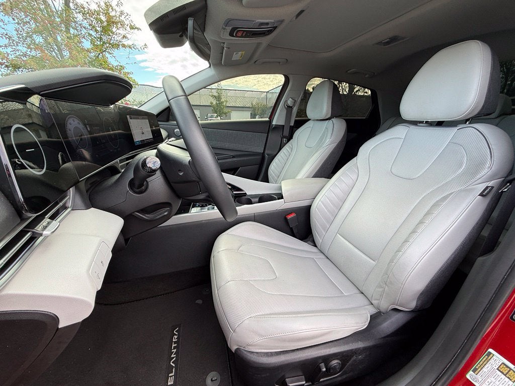 2026 Hyundai ELANTRA Limited - HYUNDAI CPO / CLEAN CARFAX / ONE OWNER