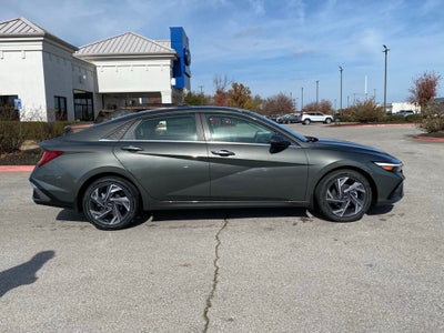2026 Hyundai ELANTRA Limited