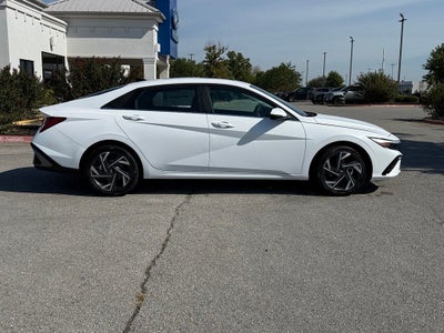 2026 Hyundai ELANTRA Limited