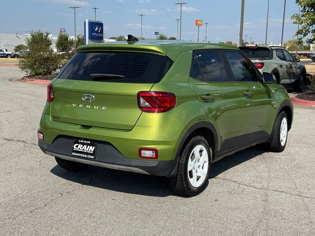 2020 Hyundai VENUE SE