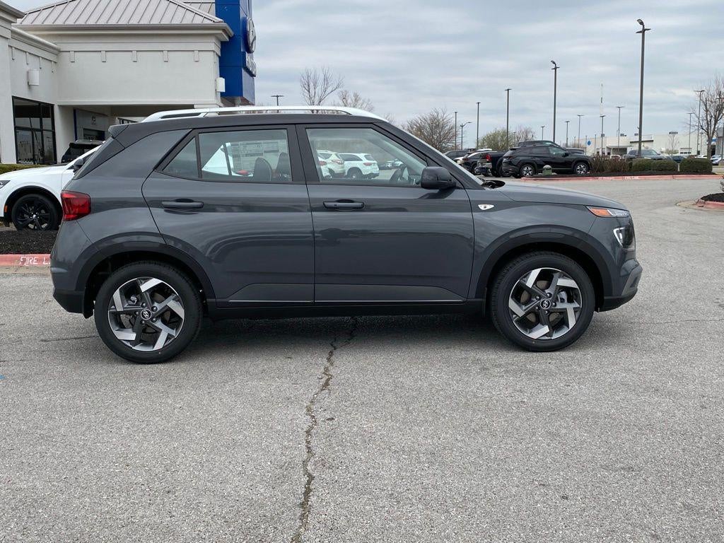 2026 Hyundai VENUE SEL W/Two-Tone Roof