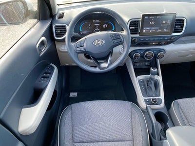 2026 Hyundai VENUE SEL W/Two-Tone Roof