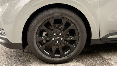 2024 Kia Carnival SX
