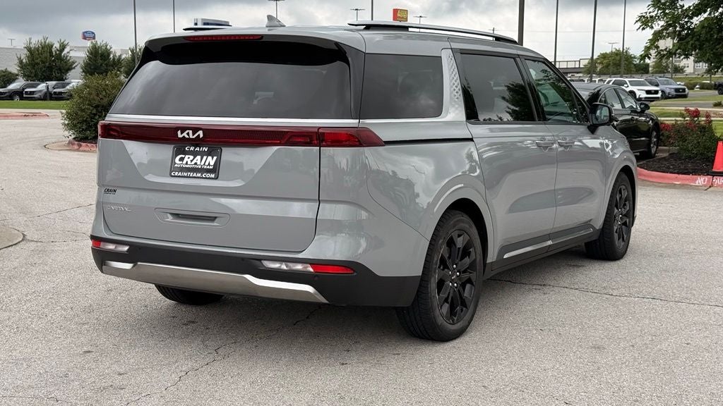 2024 Kia Carnival SX
