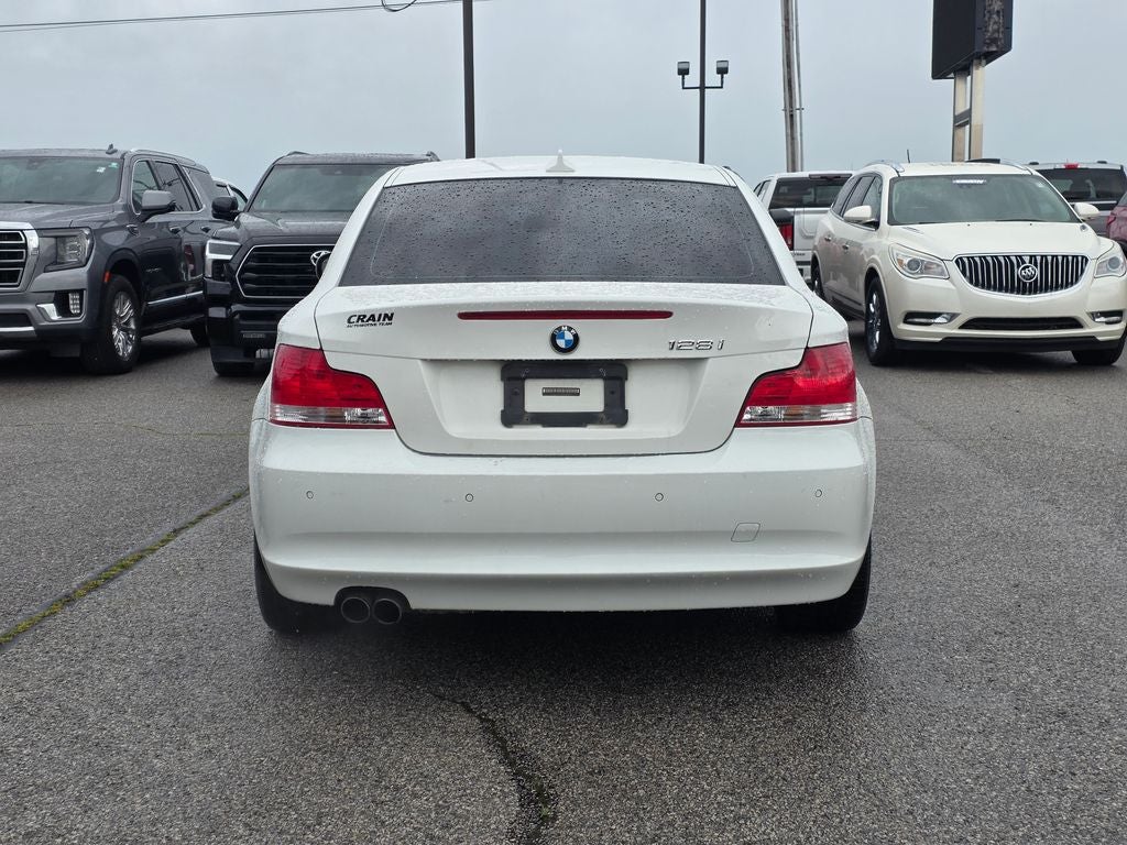 2011 BMW 1 Series 128i