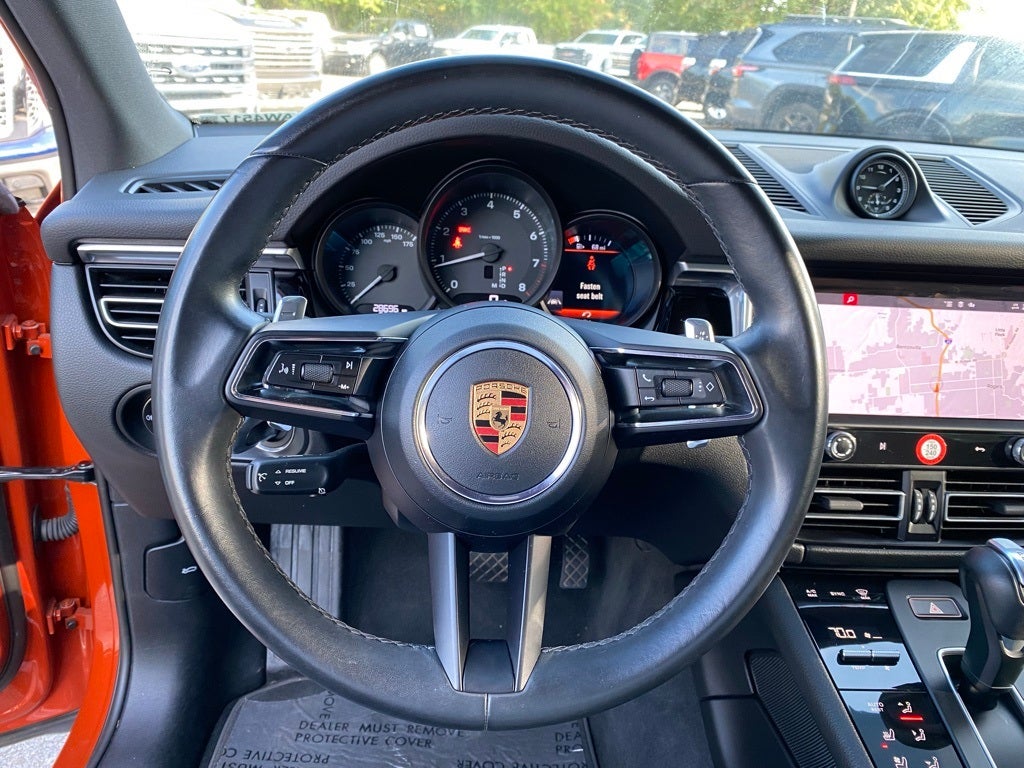 2022 Porsche Macan Base AWD / PANO ROOF / CLEAN CARFAX