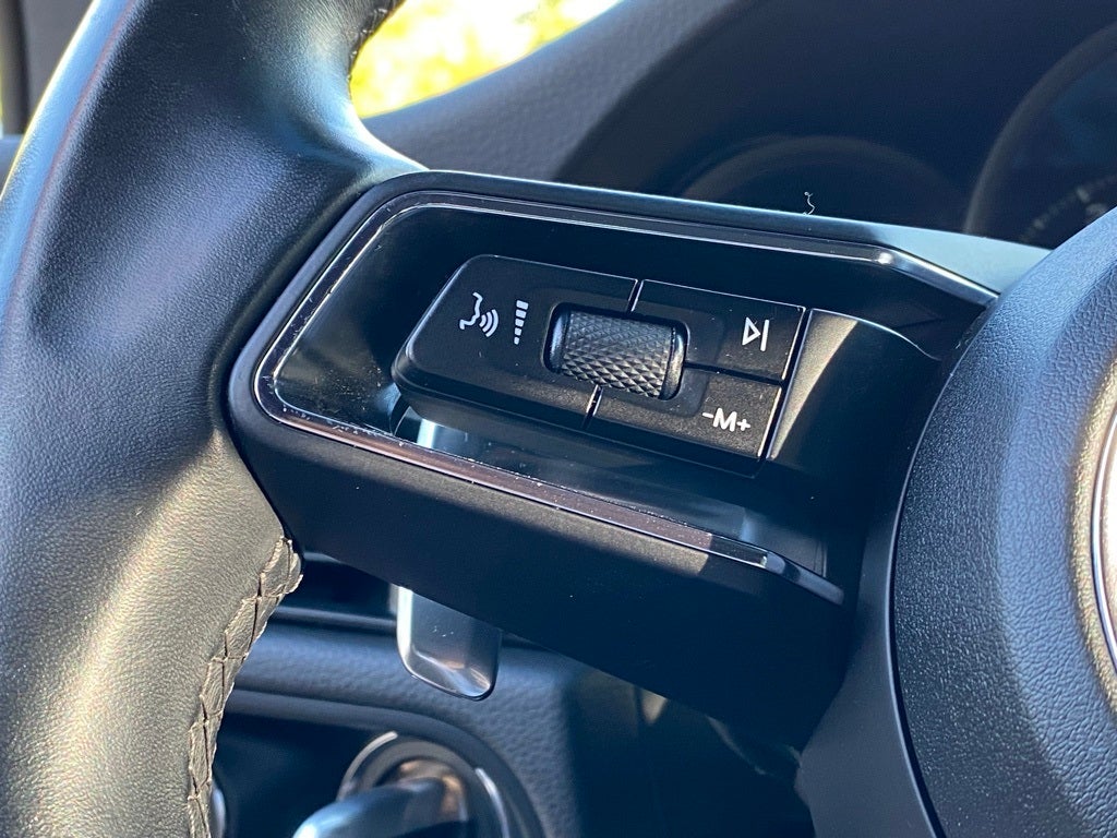 2022 Porsche Macan Base AWD / PANO ROOF / CLEAN CARFAX