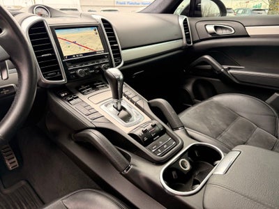 2014 Porsche Cayenne GTS CLEAN CAR FAX