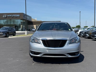 2013 Chrysler 200 Touring