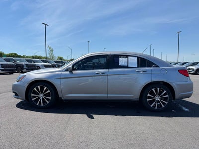 2013 Chrysler 200 Touring