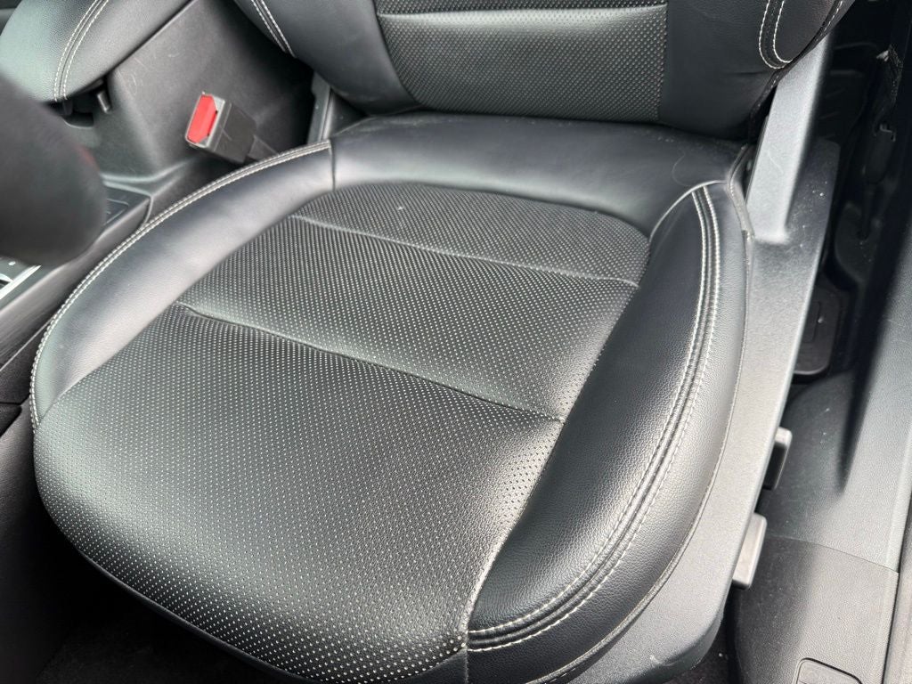 2021 Ford Escape Hybrid Titanium