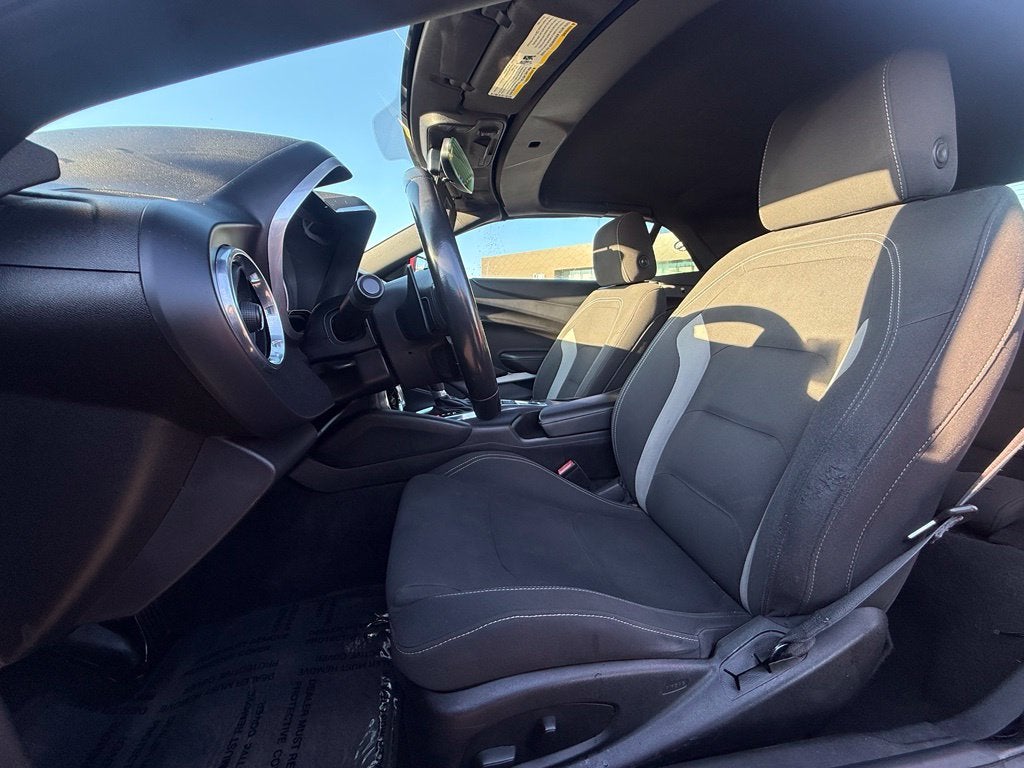 2016 Chevrolet Camaro 1LT