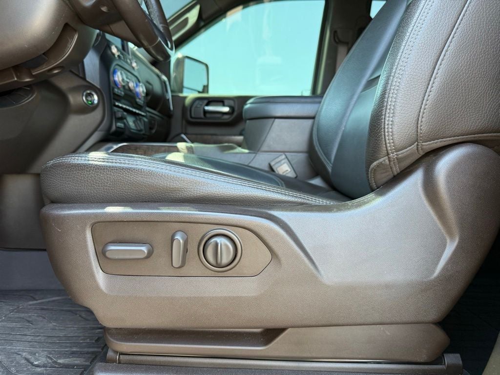 2022 GMC Sierra 3500HD Denali