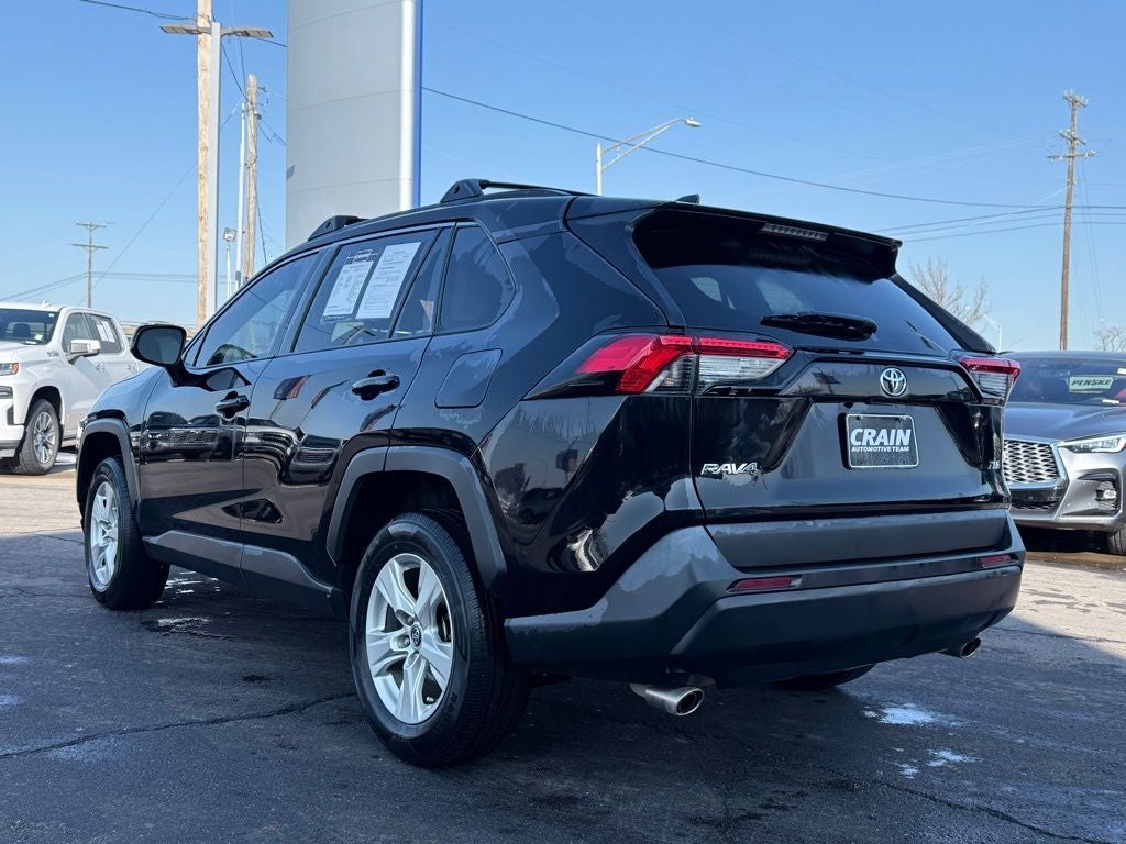 2020 Toyota RAV4 XLE