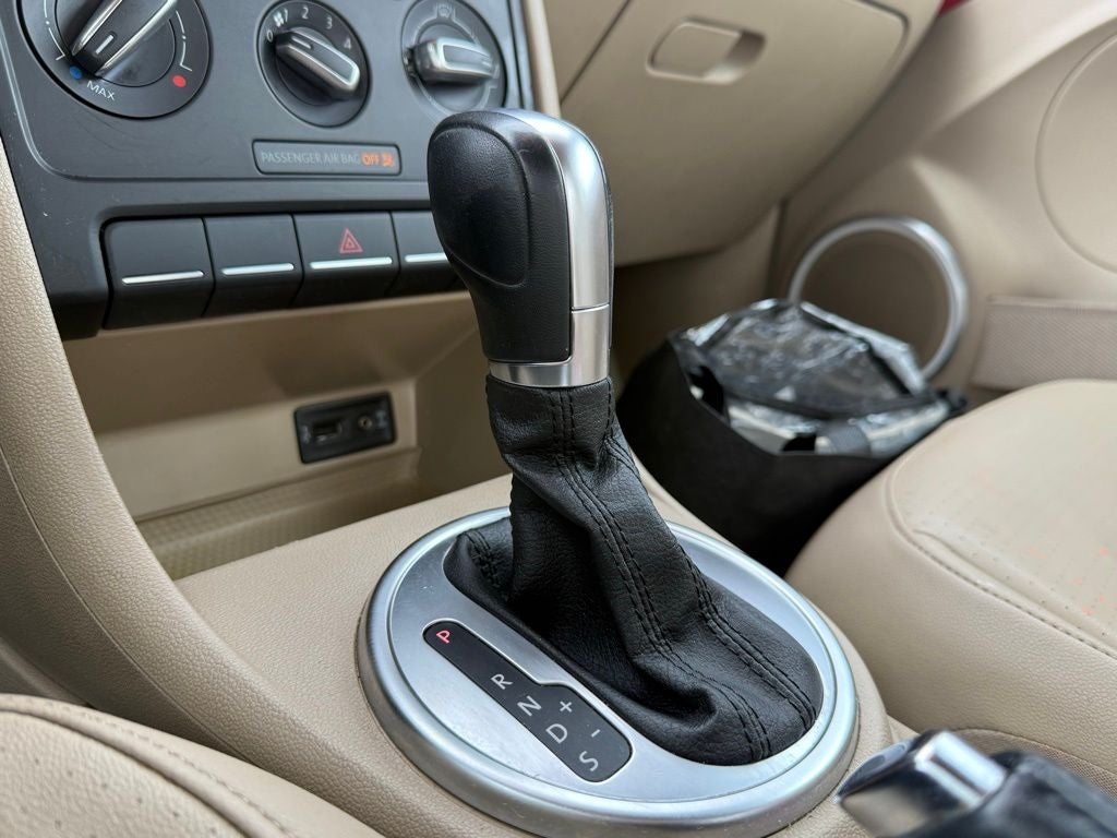 2016 Volkswagen Beetle 1.8T SE