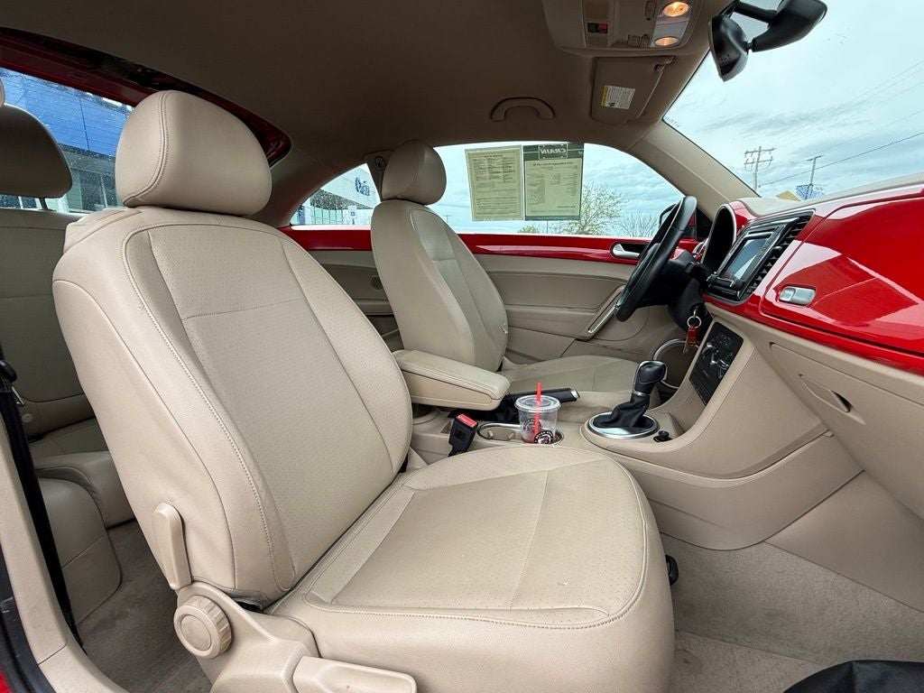 2016 Volkswagen Beetle 1.8T SE