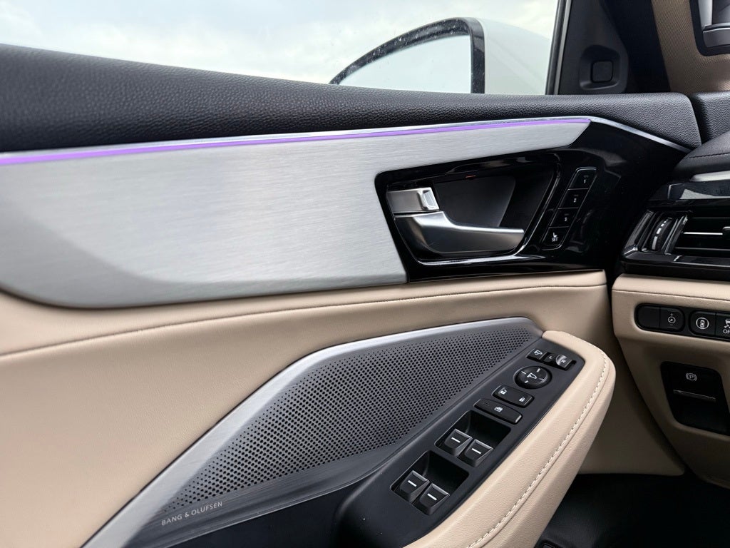 2025 Acura MDX Technology Package