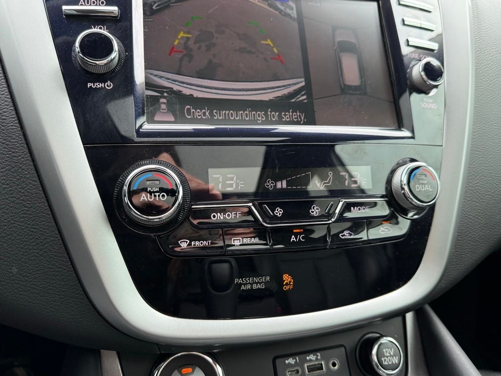 2022 Nissan Murano SL