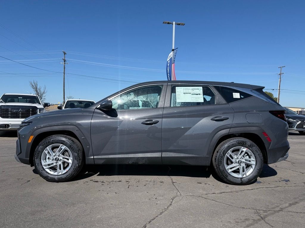 2026 Hyundai TUCSON SE FWD