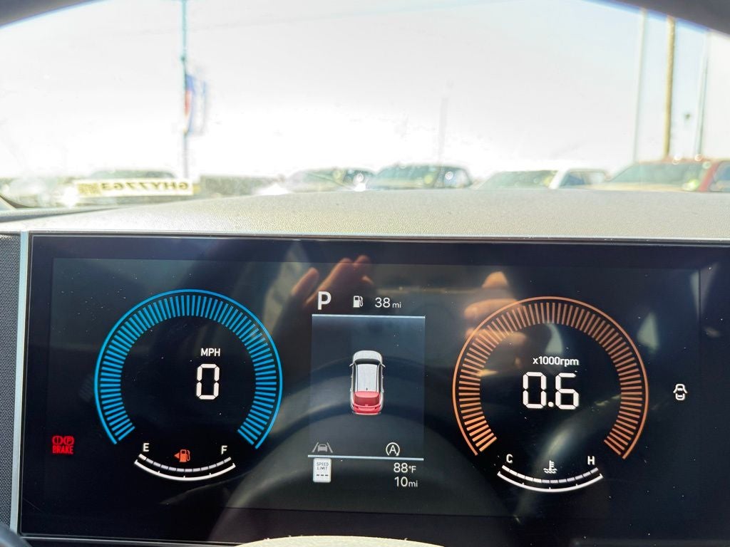 2026 Hyundai TUCSON SE FWD