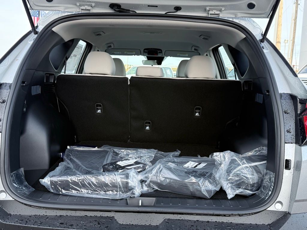 2026 Hyundai TUCSON SE FWD