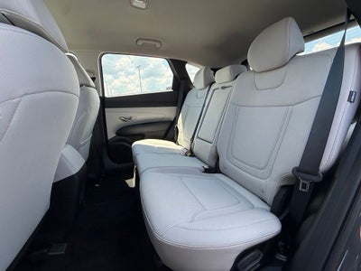 2026 Hyundai TUCSON SE FWD
