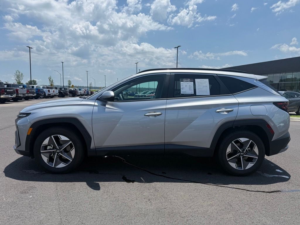 2025 Hyundai TUCSON SEL