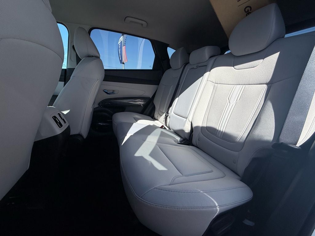 2026 Hyundai TUCSON SEL FWD
